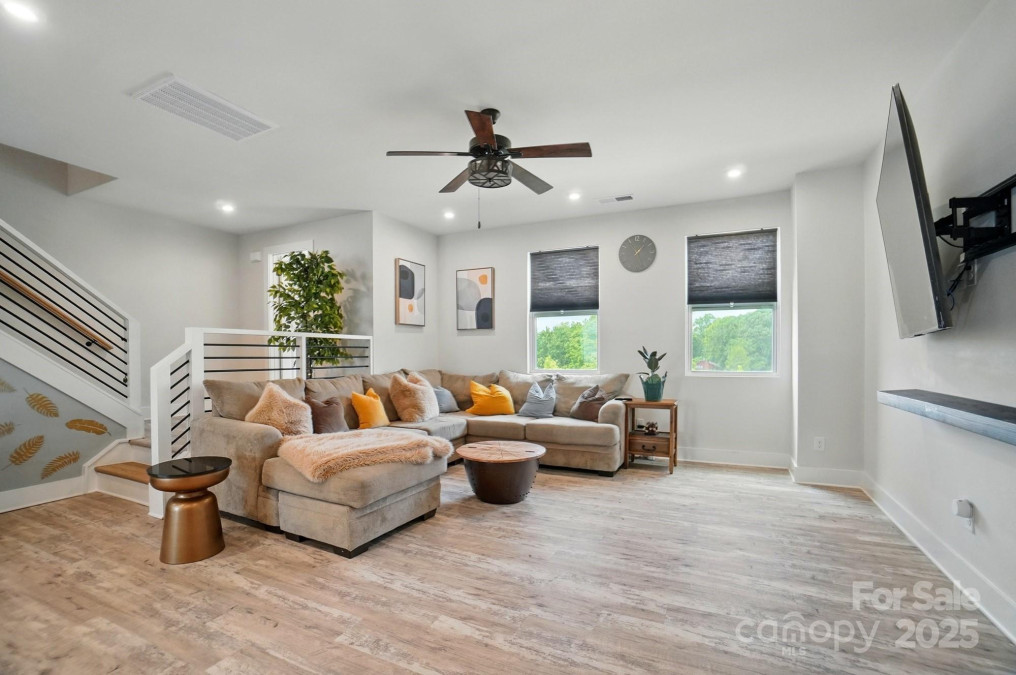 2533 Ensemble Ct Charlotte, NC 28262