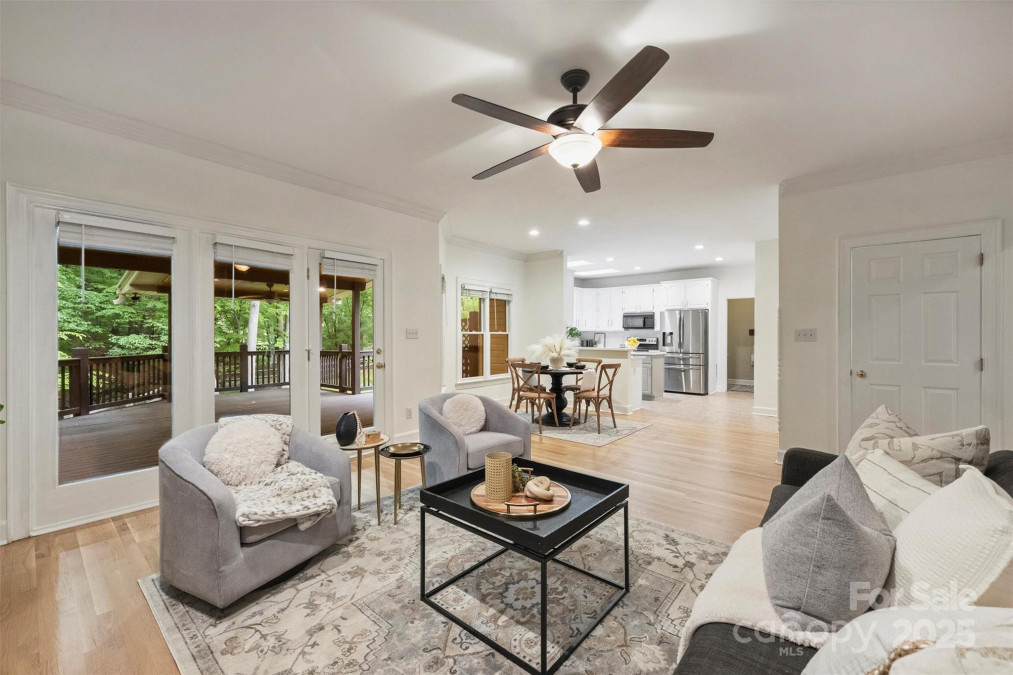 7067 Rocky Falls Rd Charlotte, NC 28211