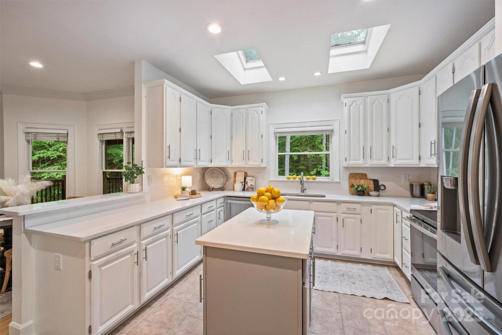 7067 Rocky Falls Rd Charlotte, NC 28211