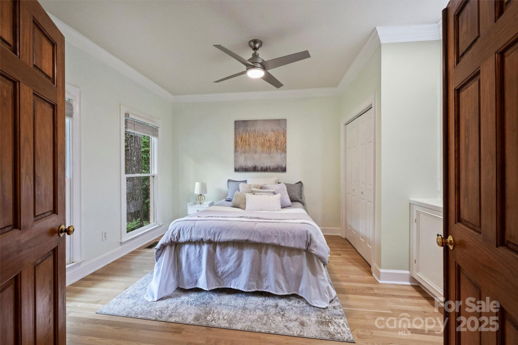 7067 Rocky Falls Rd Charlotte, NC 28211