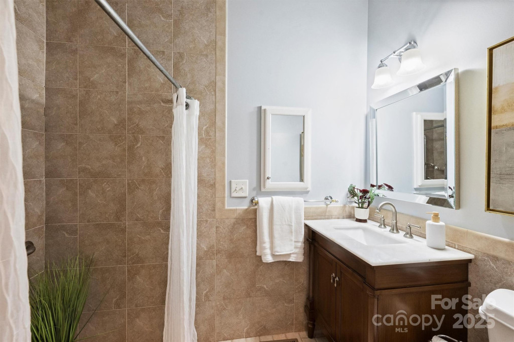 7067 Rocky Falls Rd Charlotte, NC 28211