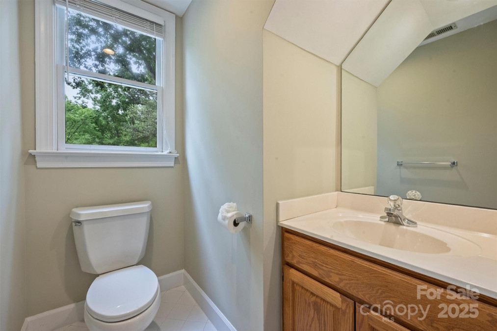 7067 Rocky Falls Rd Charlotte, NC 28211