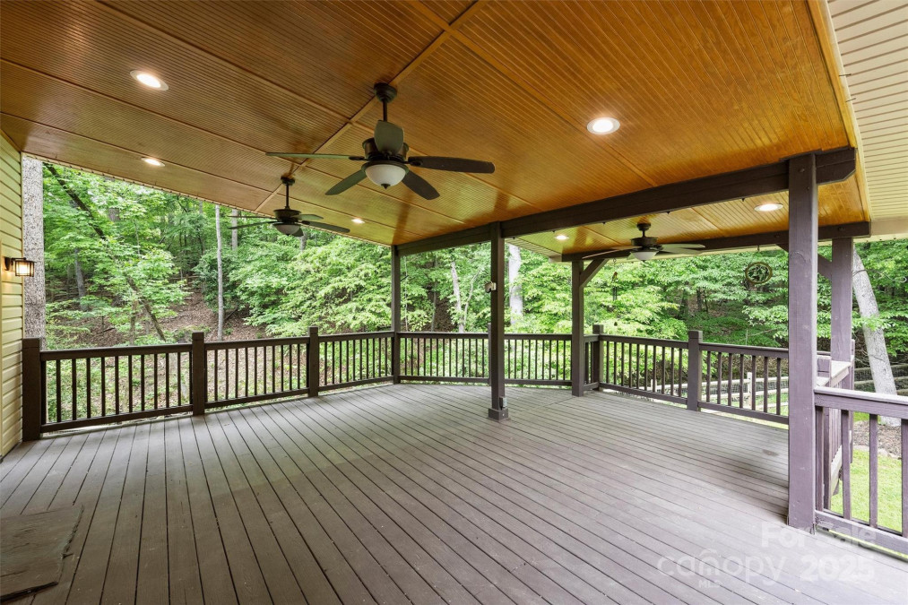 7067 Rocky Falls Rd Charlotte, NC 28211