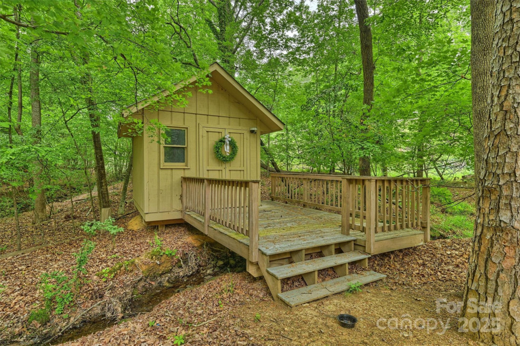 7067 Rocky Falls Rd Charlotte, NC 28211
