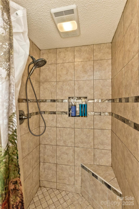 117 White Pine Ln Morganton, NC 28655