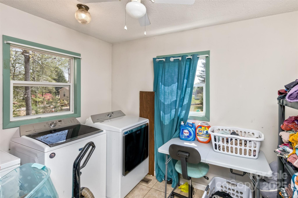 117 White Pine Ln Morganton, NC 28655