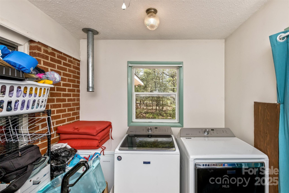 117 White Pine Ln Morganton, NC 28655
