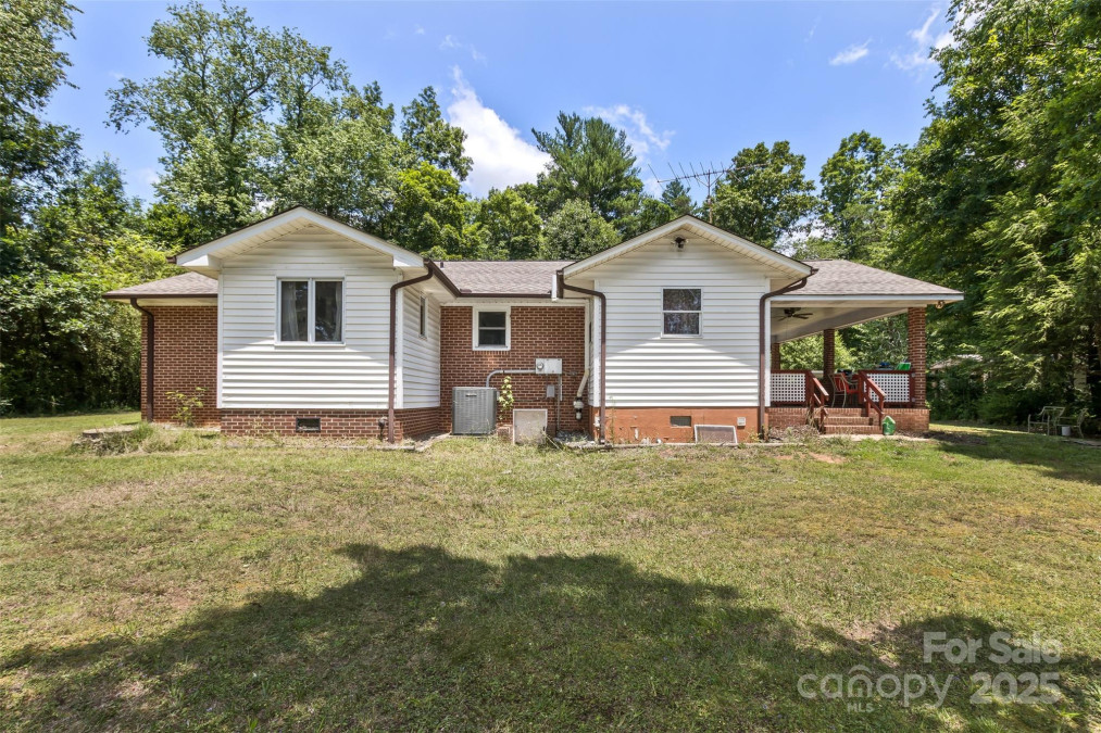 117 White Pine Ln Morganton, NC 28655