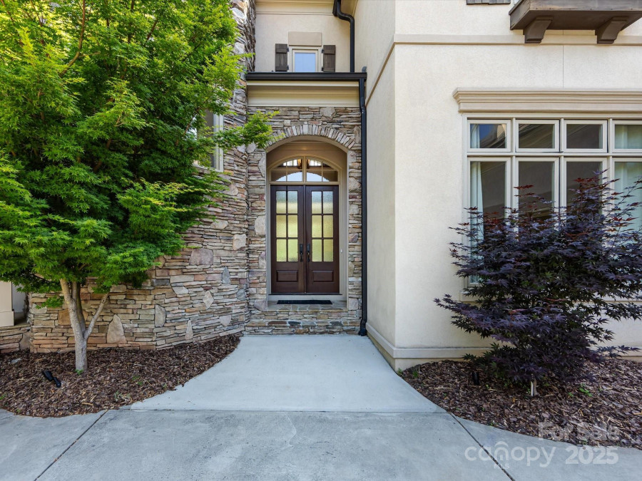 7409 Stonecroft Park Dr Charlotte, NC 28226