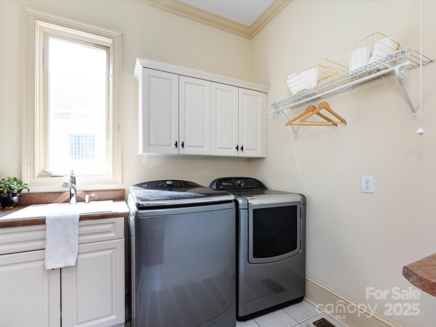 7409 Stonecroft Park Dr Charlotte, NC 28226
