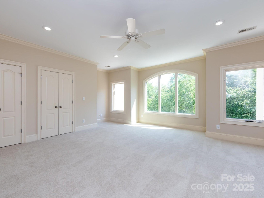 7409 Stonecroft Park Dr Charlotte, NC 28226