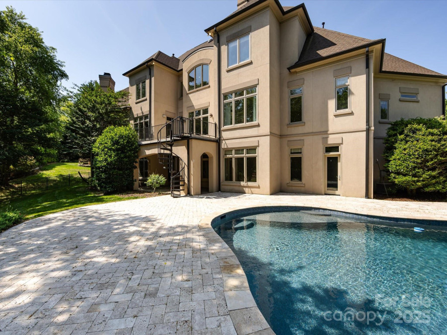 7409 Stonecroft Park Dr Charlotte, NC 28226