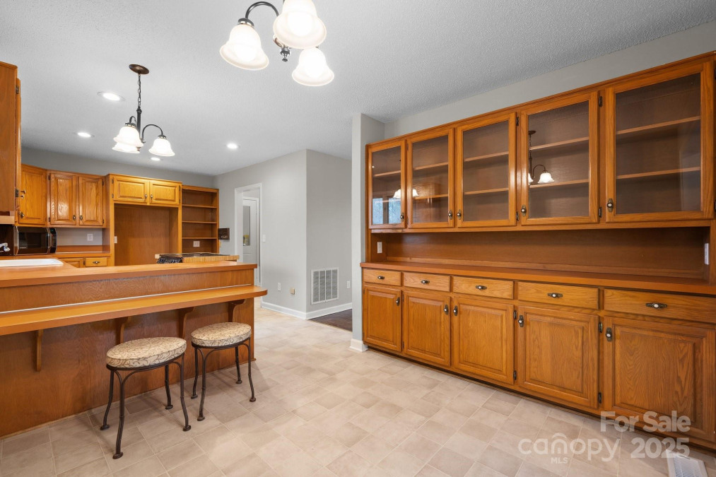 4101 Quarry Estates Rd Hudson, NC 28638