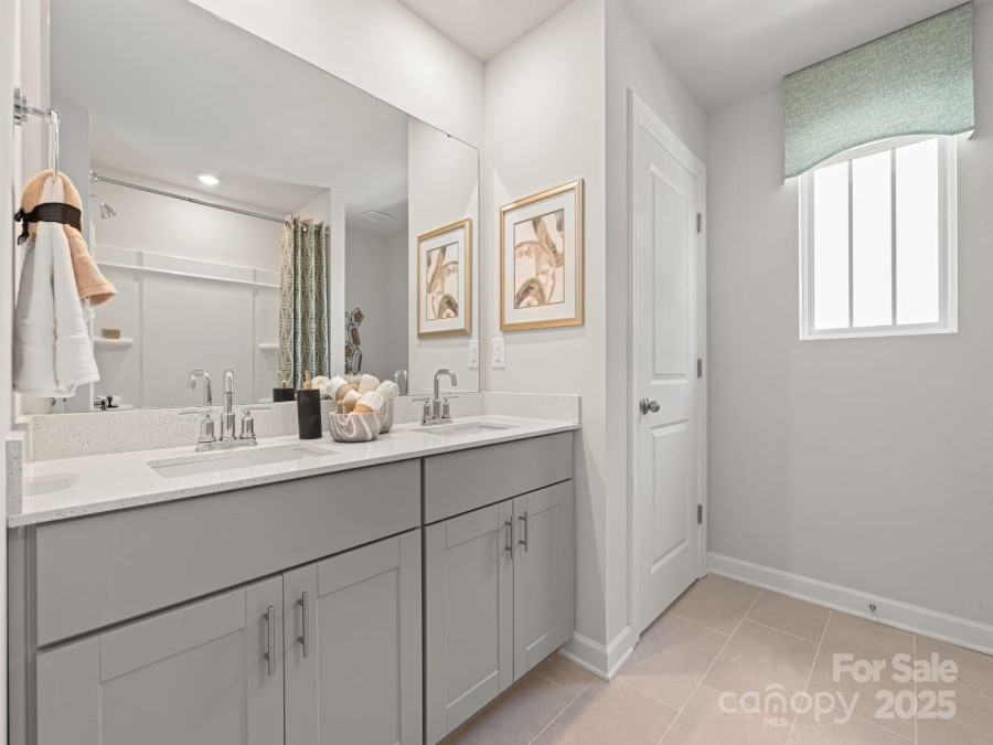 140 Shepherds Landing Dr Mooresville, NC 28115