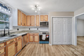 510 Laurel St Hendersonville, NC 28792