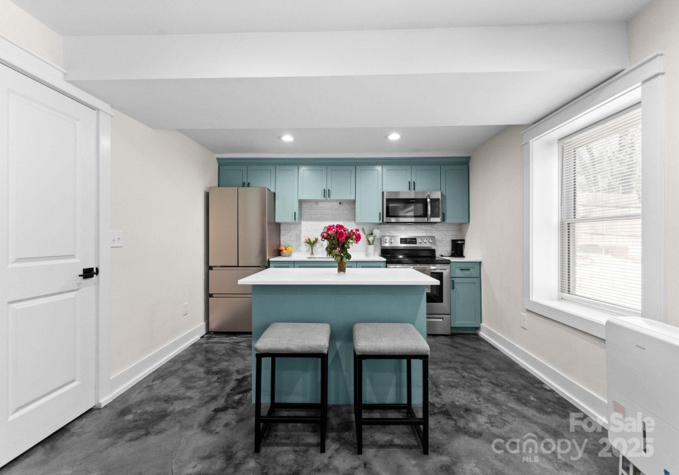 1751 Merriman Ave Charlotte, NC 28203