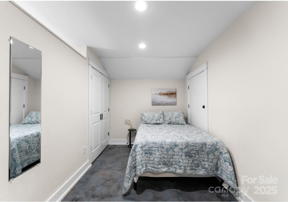 1751 Merriman Ave Charlotte, NC 28203