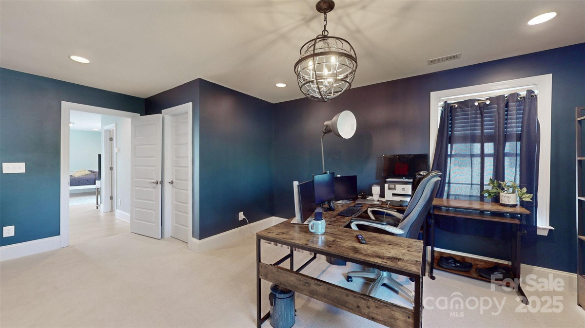 1511 Landis Ave Charlotte, NC 28205