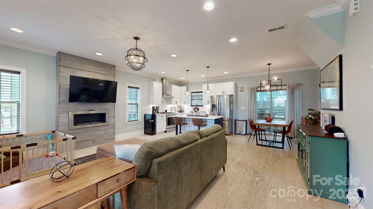 1511 Landis Ave Charlotte, NC 28205