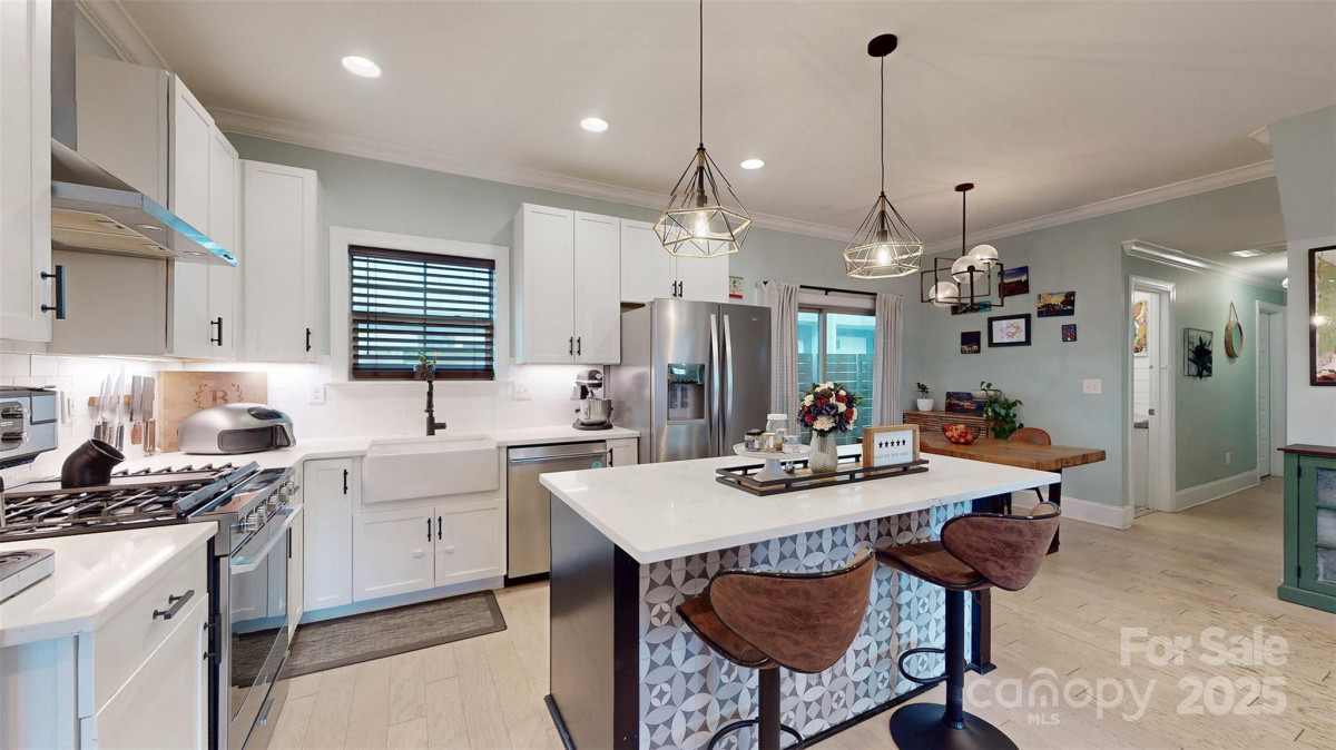 1511 Landis Ave Charlotte, NC 28205