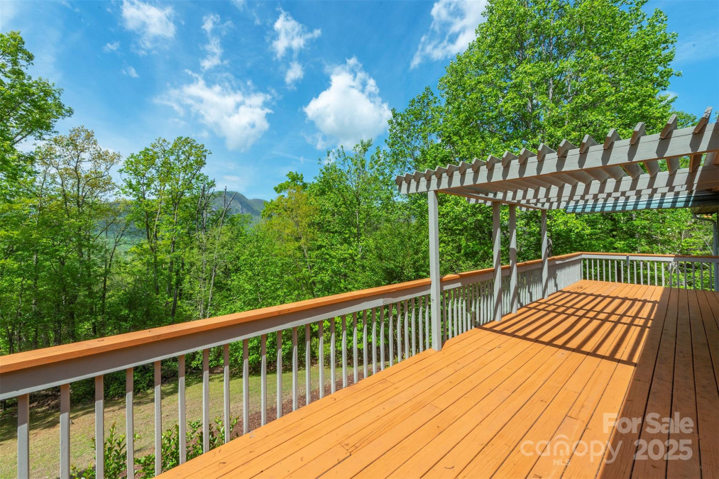 138 Estates Rd Lake Lure, NC 28746