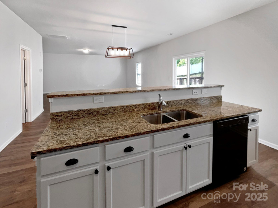 805 Gunnar Dr Gastonia, NC 28054