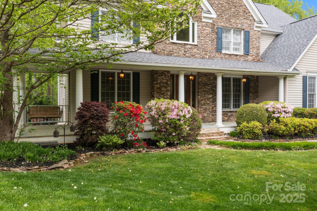 263 Fernbrook Dr Mooresville, NC 28117