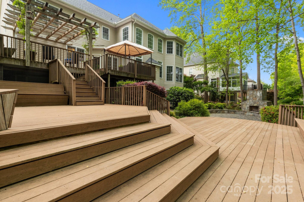 263 Fernbrook Dr Mooresville, NC 28117