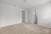 2821 Shamrock Dr Charlotte, NC 28205