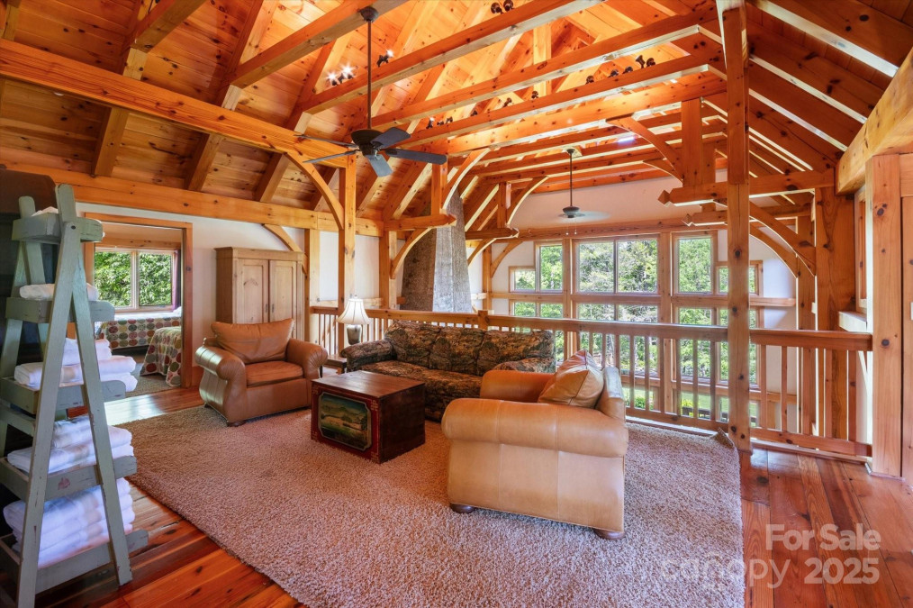 54 Cottage Grove Dr Nebo, NC 28761