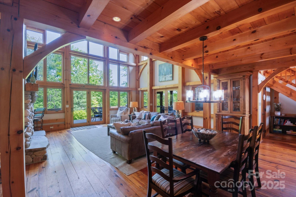 54 Cottage Grove Dr Nebo, NC 28761