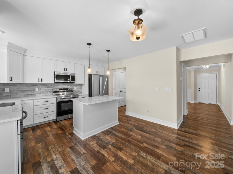 3012 Isle Ln Monroe, NC 28110