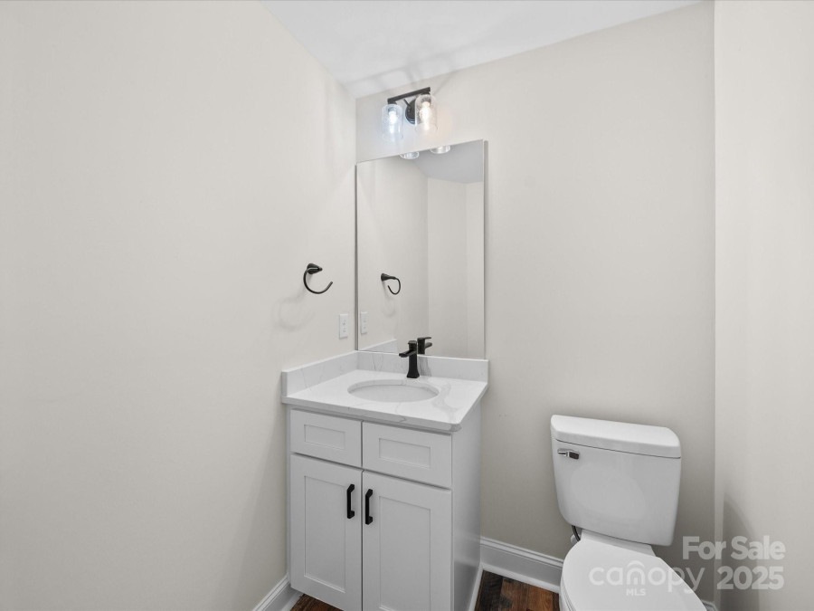 3012 Isle Ln Monroe, NC 28110