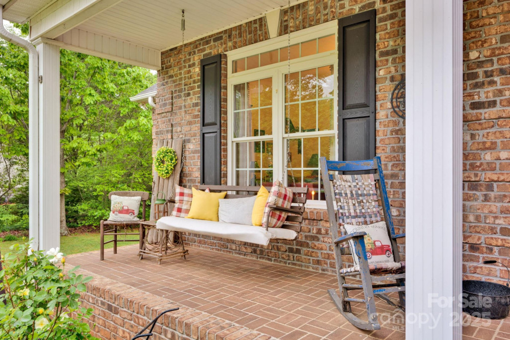 3871 Cool Branch Dr Maiden, NC 28650
