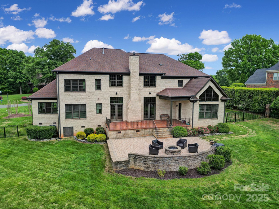 802 Capington Ln Waxhaw, NC 28173