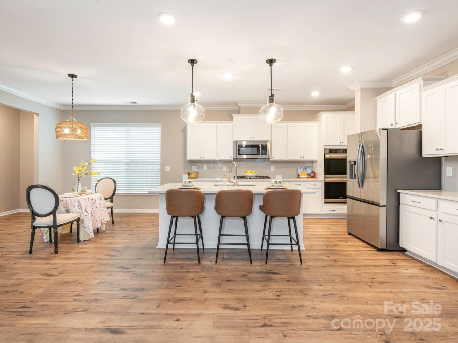 8065 Cornhill Ave Charlotte, NC 28277