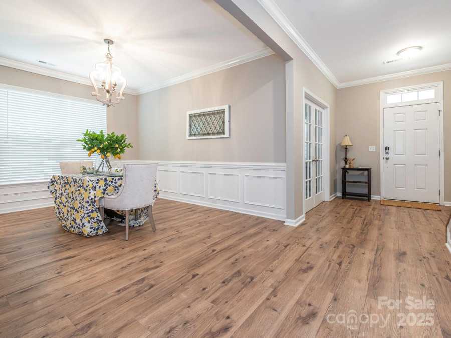8065 Cornhill Ave Charlotte, NC 28277