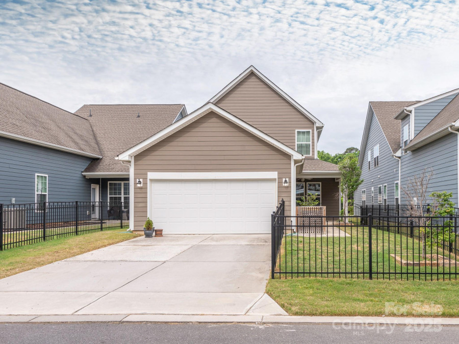 8065 Cornhill Ave Charlotte, NC 28277
