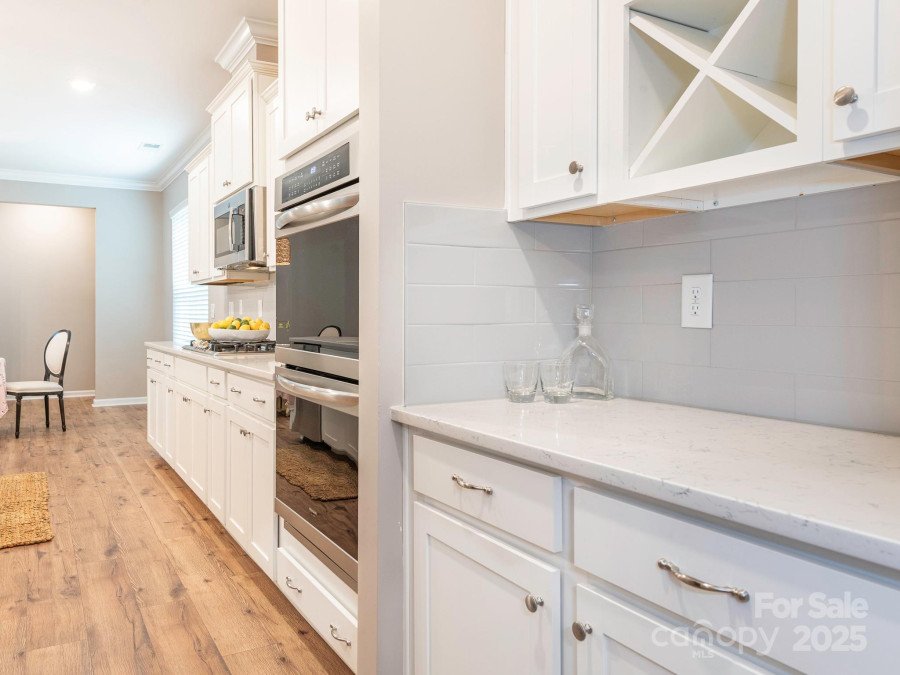 8065 Cornhill Ave Charlotte, NC 28277