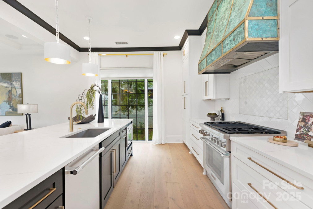 9020 Tynecastle Commons Ct Charlotte, NC 28226