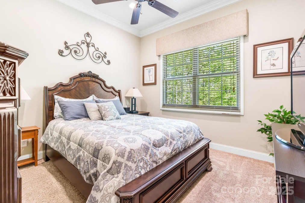 1590 7th St Newton, NC 28658