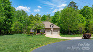 1590 7th St Newton, NC 28658