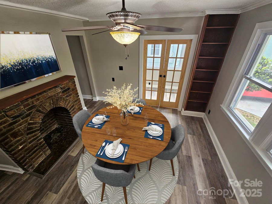 3824 Freedom Dr Charlotte, NC 28208