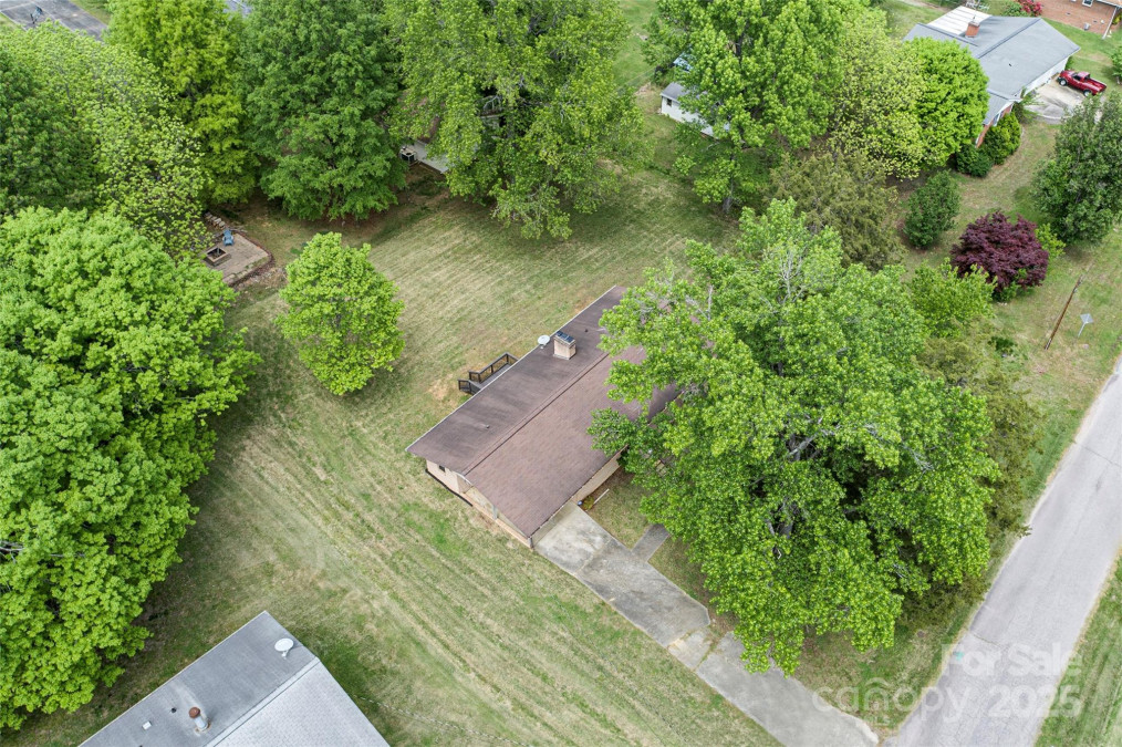 134 Piedmont Dr Kannapolis, NC 28081