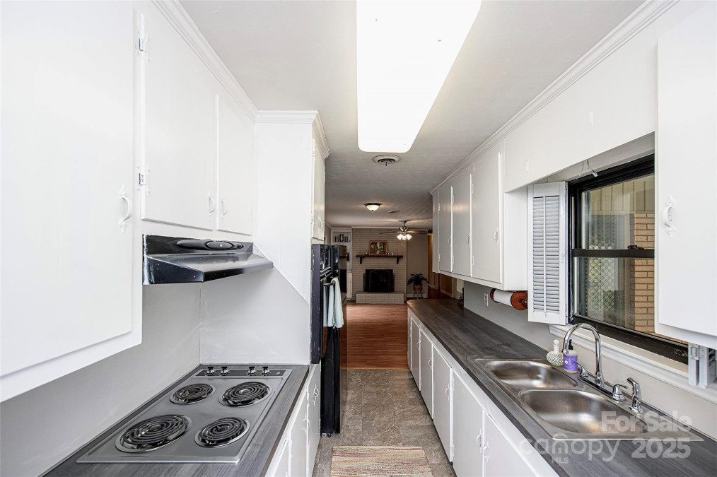 134 Piedmont Dr Kannapolis, NC 28081