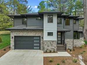 512 Tenth St Black Mountain, NC 28711