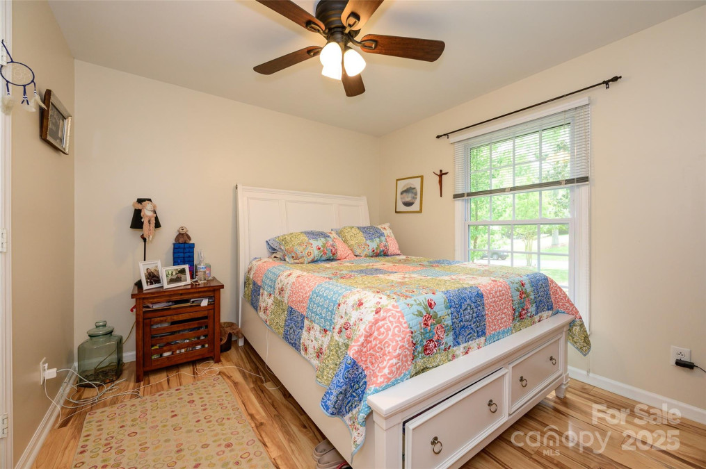 10316 Whitethorn Dr Charlotte, NC 28277