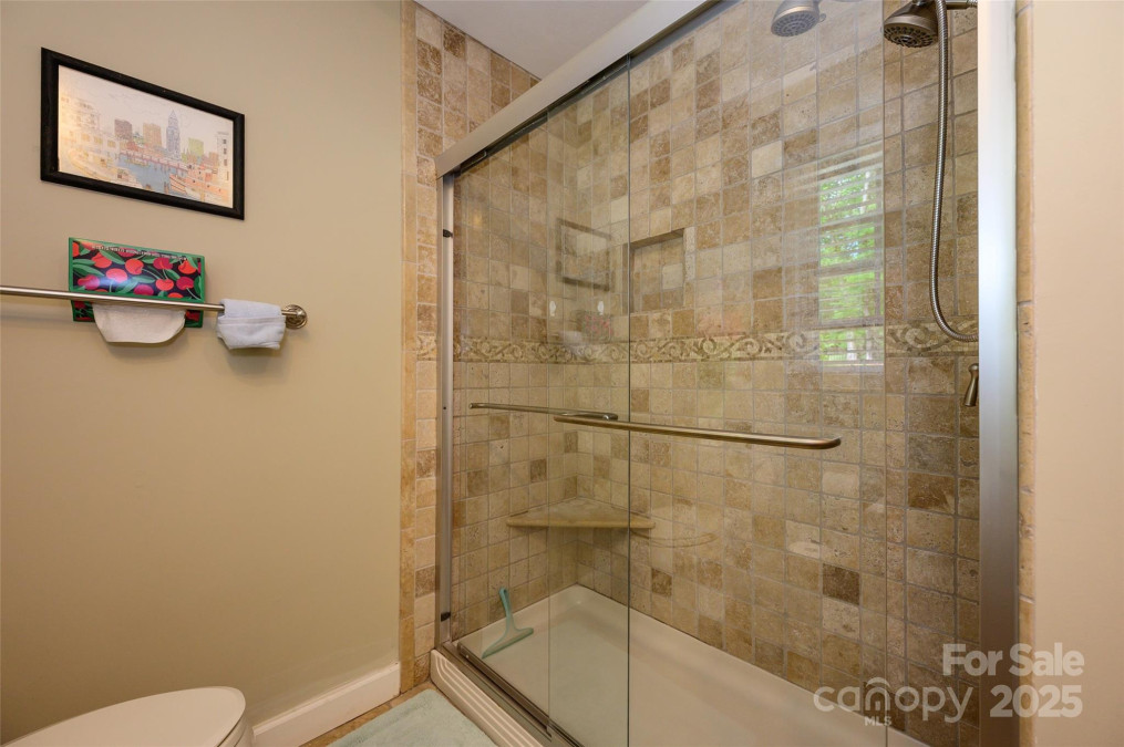 10316 Whitethorn Dr Charlotte, NC 28277