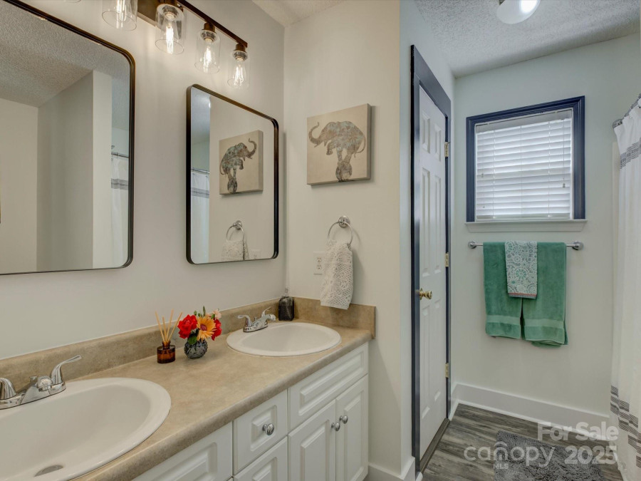 1488 Meadow Glen Ln Rock Hill, SC 29730
