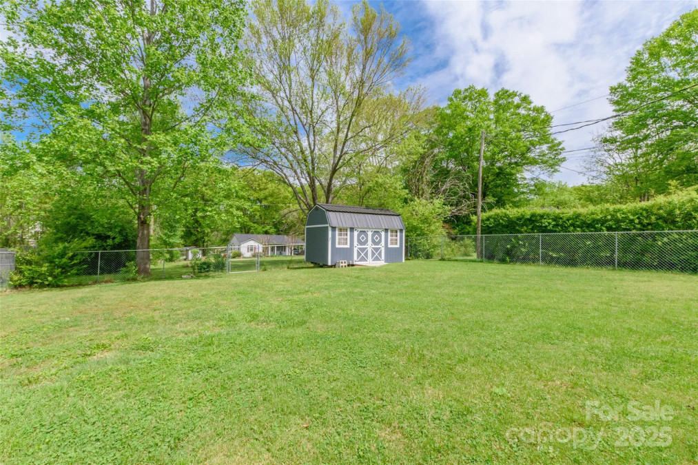 400 Rhyne St Stanley, NC 28164
